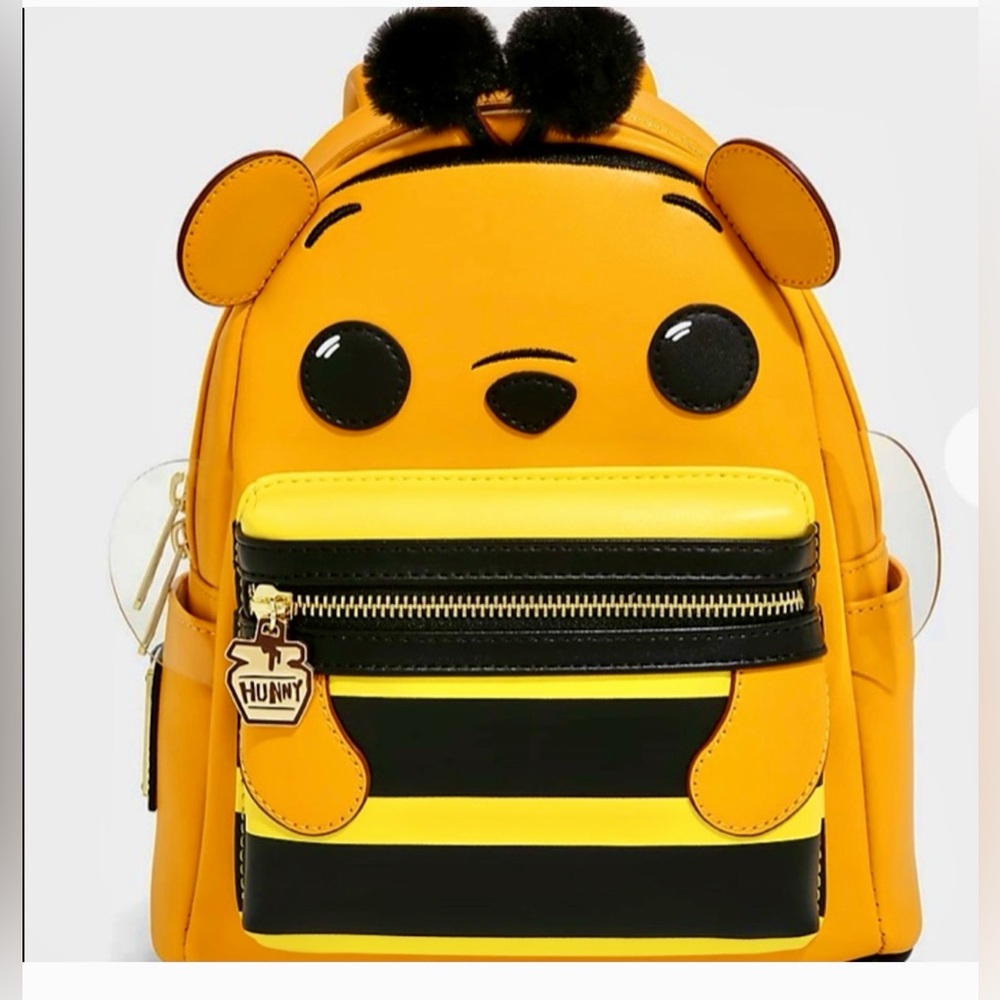 Loungefly Pop! Disney Winnie the Pooh Bee Backpack NWT rare find